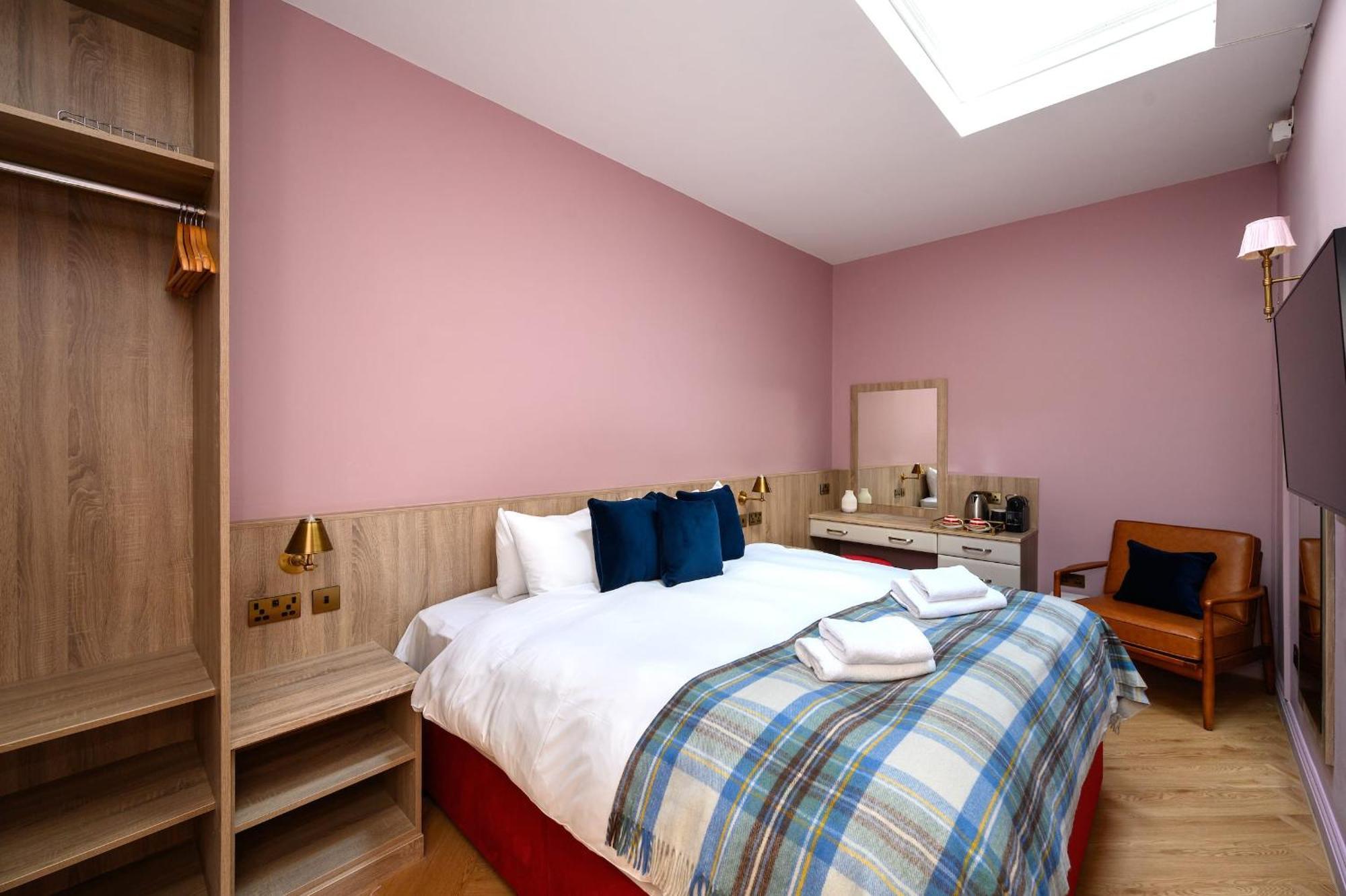 Queen Charlotte Guesthouse Edinburgh Dış mekan fotoğraf